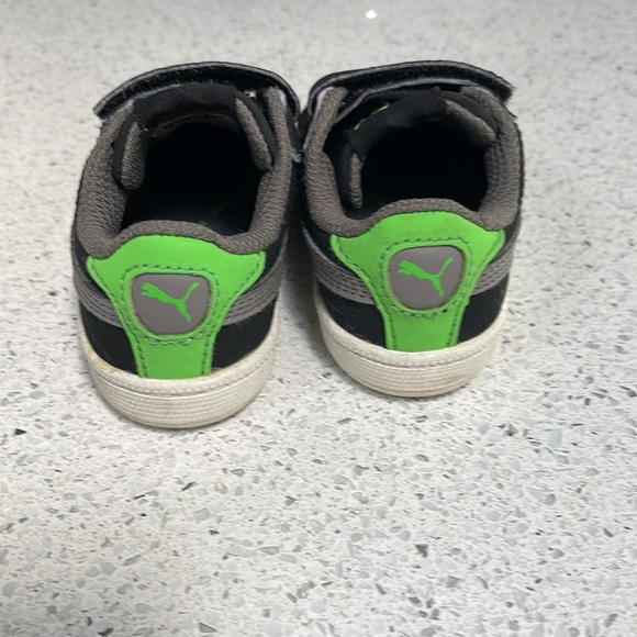 Puma Toddler Shoes - Picture 4 of 5